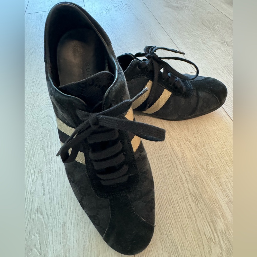 GUCCI Shoes 👟 - Picture 3 of 9